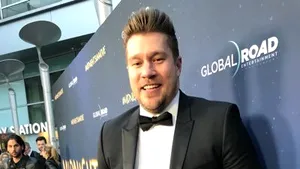 Regizorul Scott Speer, celebru pentru filmul 