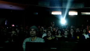 Daniel Mitulescu şi Andrei Dăscălescu, premiaţi la Festivalul de Film de la Sarajevo