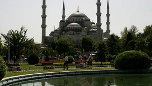 Istanbulul, un magnet pentru imigranţi, între care şi români