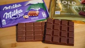 Ritter Sport vs. Milka. Cine a câştigat lupta în justiţie pentru dreptul UNIC de a vinde ciocolată pătrată