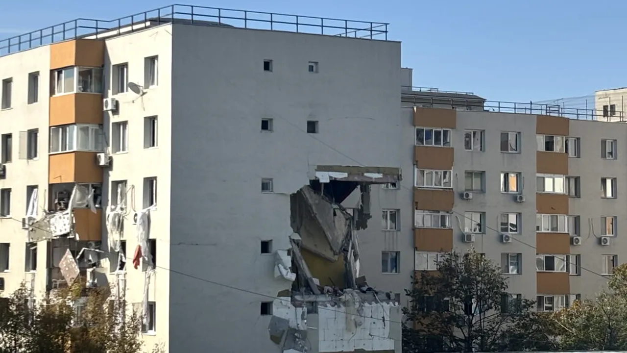 Trei bărbaţi au fost arestaţi preventiv pentru distrugere din culpă după explozia din Rahova