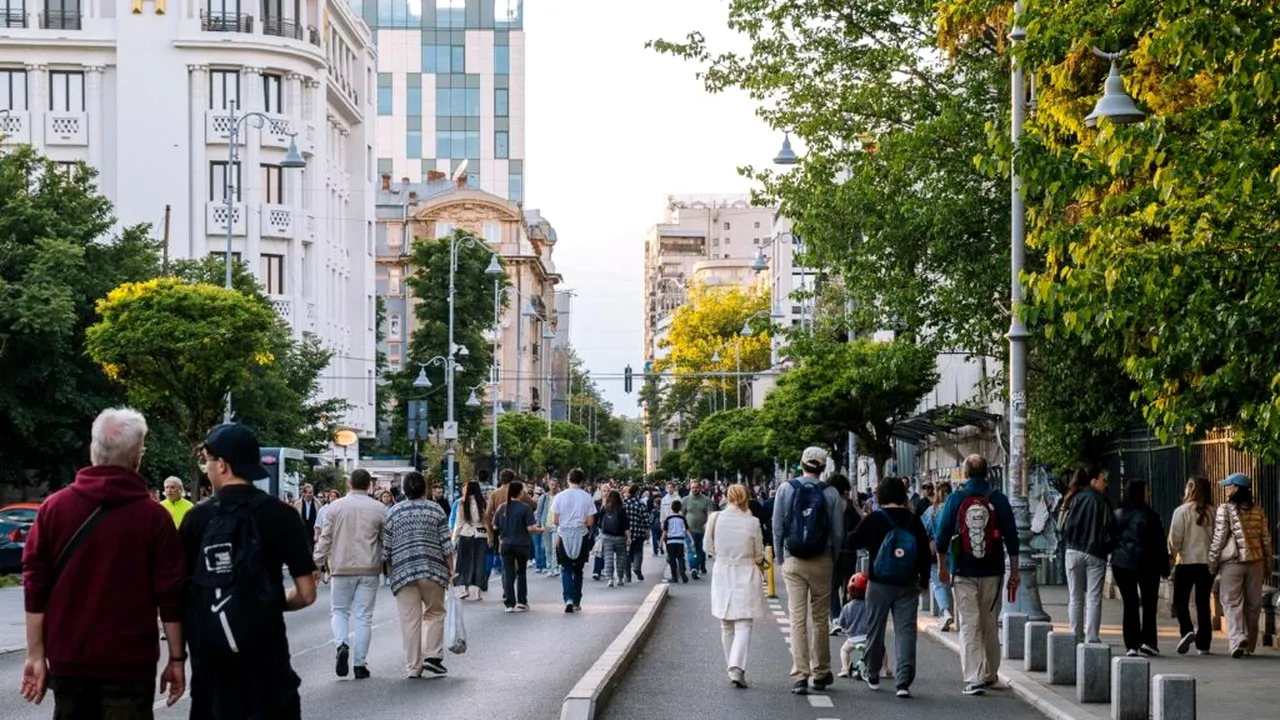 Weekend pe Calea Victoriei. „Străzi deschise” din București se extinde pe străzile Piața Amzei și Christian Tell