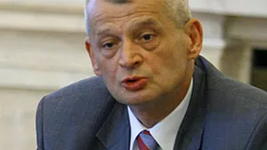 Oprescu: În 2000, am fost trădat după o înţelegere Năstase-Băsescu