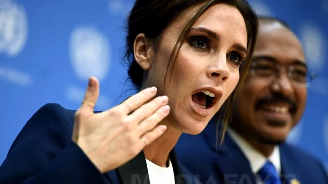 Victoria Beckham, criticată pe Instagram că promovează în colecţiile sale de modă modele anorexice - GALERIE FOTO 