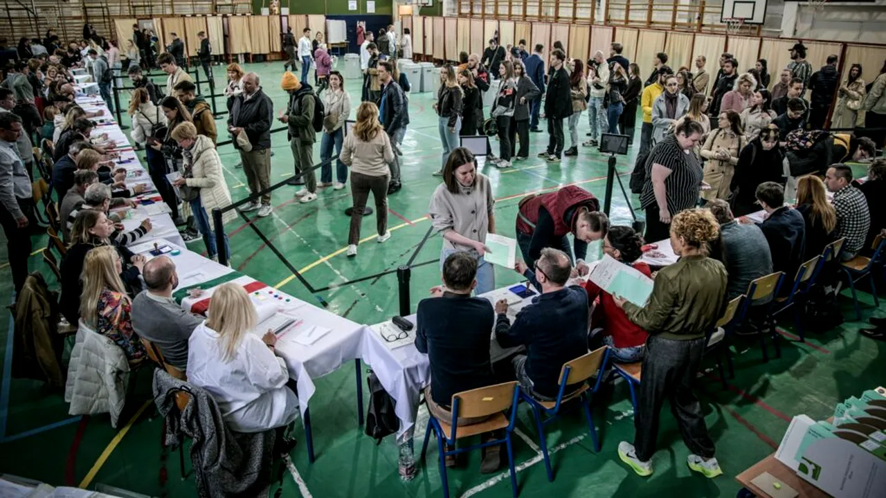 Alerte cu bombă la două secții din Ungaria. Tensiune la vot, pe măsura participării istorice: „Dacă îți vinzi votul, îți vor lua copilul! Vei merge la închisoare!”