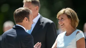 Iohannis, despre audierea soţiei sale la Parchetul General: Nu există deocamdată temei pentru astfel de discuţii