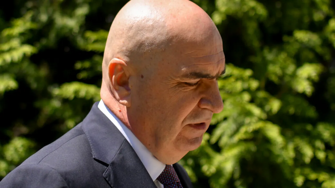 „Ne place, nu ne place, salarizarea unor demnitari pe o anumită scară este inevitabilă” - Bolojan despre salariile demnitarilor