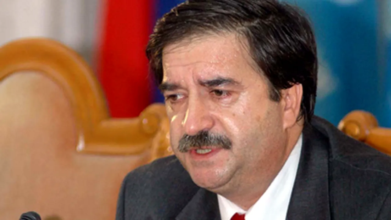 Doctorul cercetat că şi-a ţinut soacra internată cinci ani, consilier part-time al ministrului Bazac