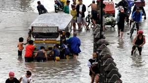 Cel puţin 67 de morţi după ce taifunul Conson a traversat Filipine şi China - VIDEO