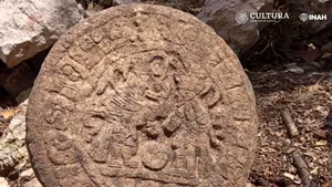 Mexic: arheologii au descoperit tabela de marcaj a unui joc cu mingea al mayaşilor