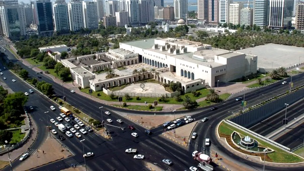 Alcoolul şi sărutul, interzise în public, la Campionatul Mondial al cluburilor din Abu Dhabi