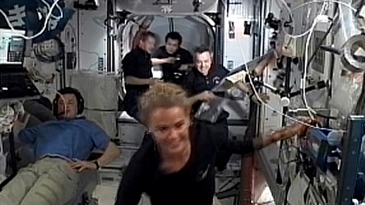 Un cosmonaut rus primeşte 150.000 de dolari pentru o misiune de şase luni pe ISS
