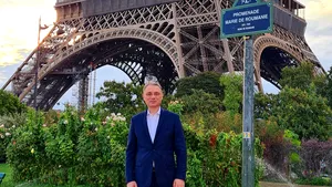 Luca Niculescu părăseşte postul de ambasador în Franţa. El e numit secretar de stat în MAE