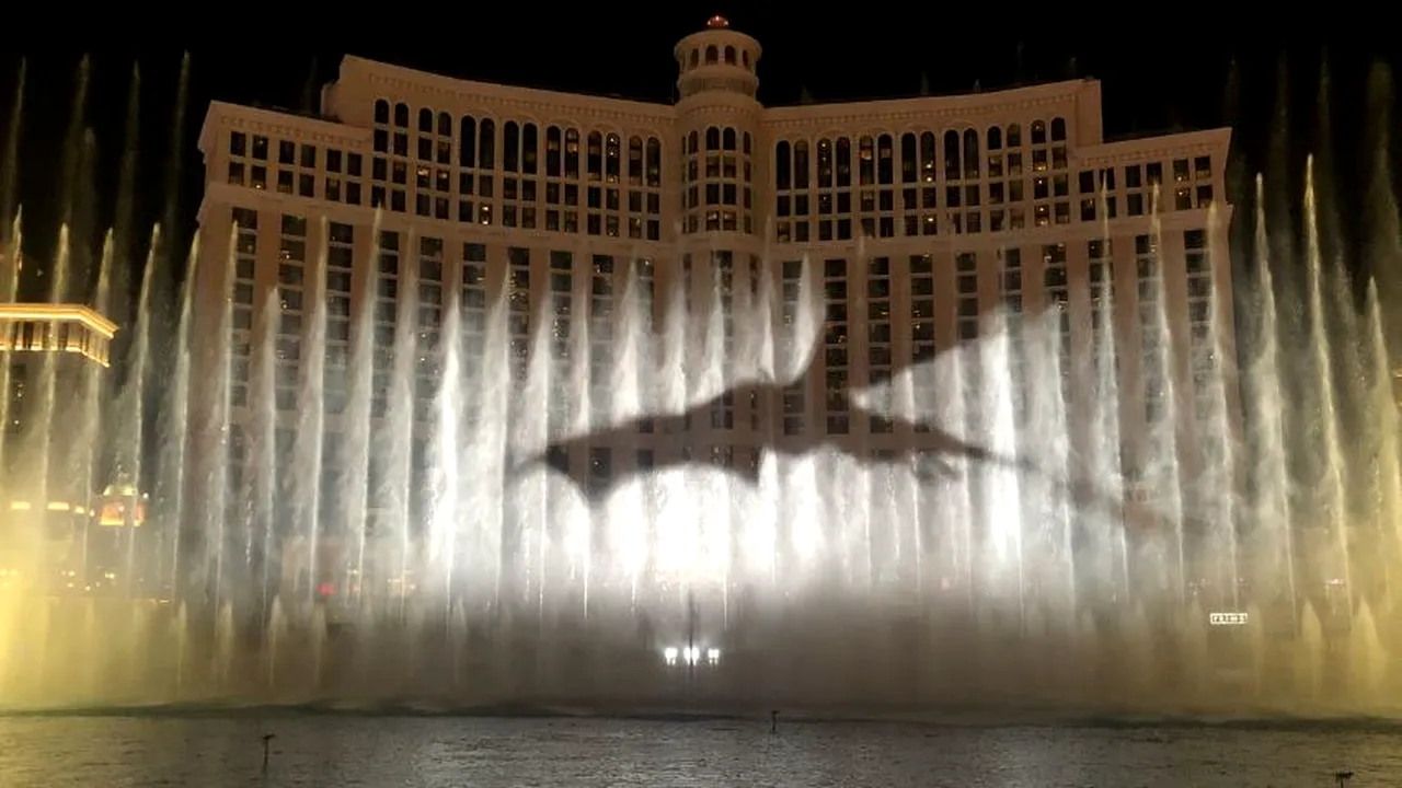 Show impresionant: Fântânile Bellagio din Las Vegas, „incendiate” pentru premiera sezonului final „Game of Thrones” | VIDEO
