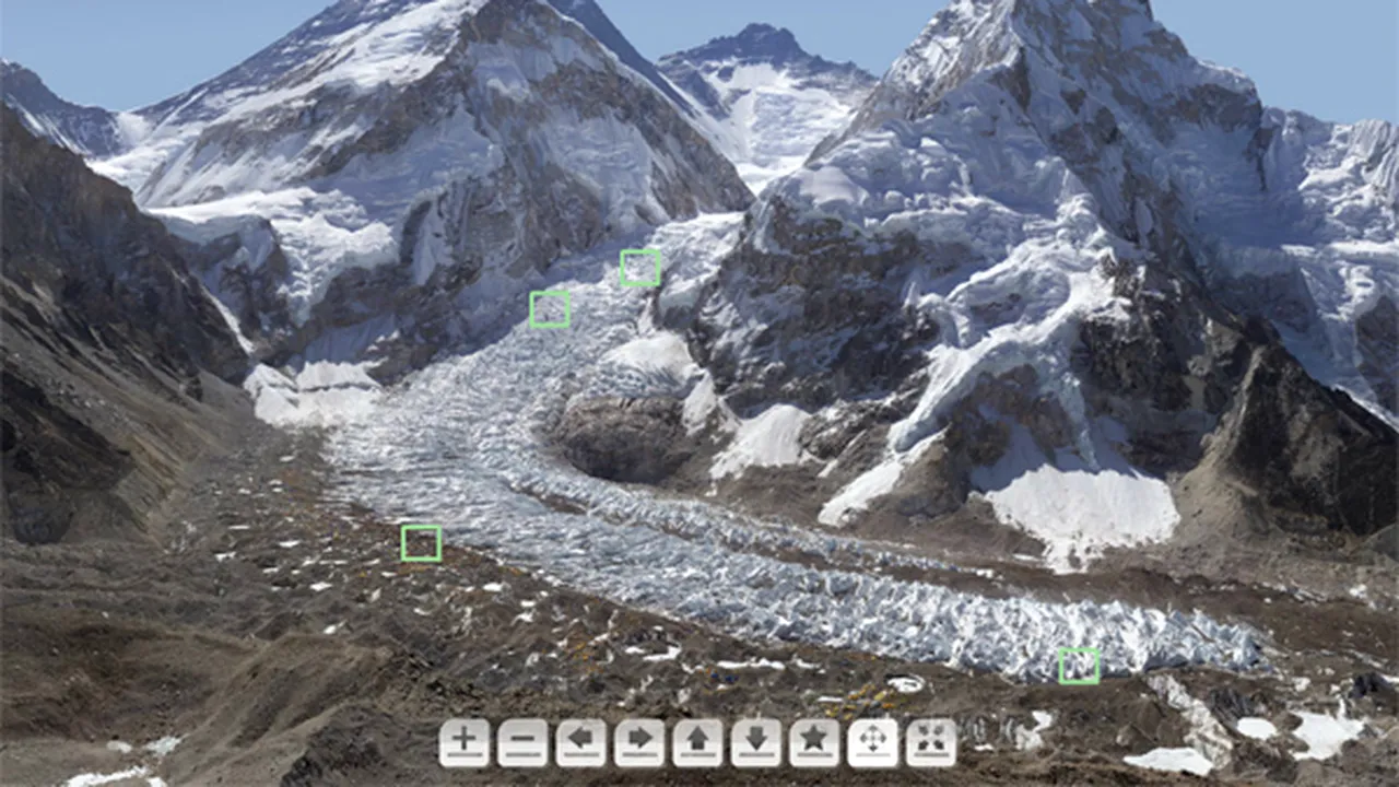 Cum ajungi pe Everest în câteva secunde: Imaginea de 2 miliarde de pixeli care te 