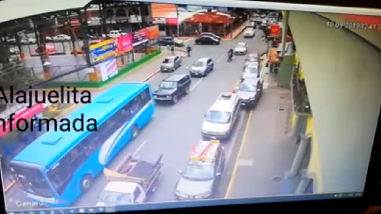 Un român şi iubita lui, fotomodel costarican, au fost executaţi în plină stradă, în Costa Rica/ IMAGINI cu puternic impact emoţional