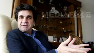 Cineastul Jafar Panahi a fost eliberat
