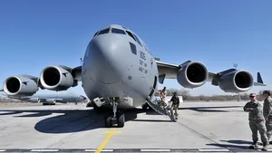 Scandal în Balcani. Avionul militar care îl transporta pe ministrul de externe al Ungariei nu a primit permisiunea de aterizare în Bosnia