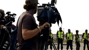 Presa străină, împiedicată să intre în Fâşia Gaza, denunţă 