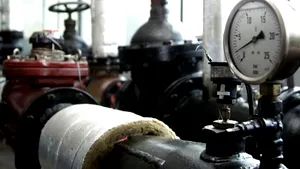 Proprietarii cu centrale termice individuale ar putea fi obligaţi să se reconecteze la RADET