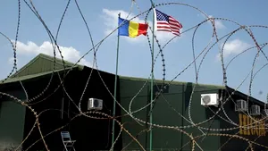 Constanţa: Un american a fost găsit mort în apartamentul în care locuia cu chirie. Poliţia a deschis o anchetă