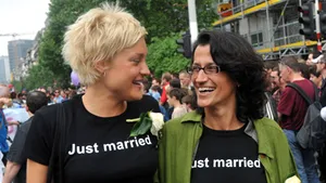 Norvegia a autorizat căsătoriile între persoane de acelaşi sex