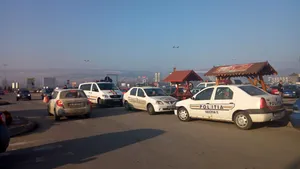 FOTO Un mall din Cluj a fost parţial evacuat în urma unei alarme false cu bombă, autorul a fost identificat
