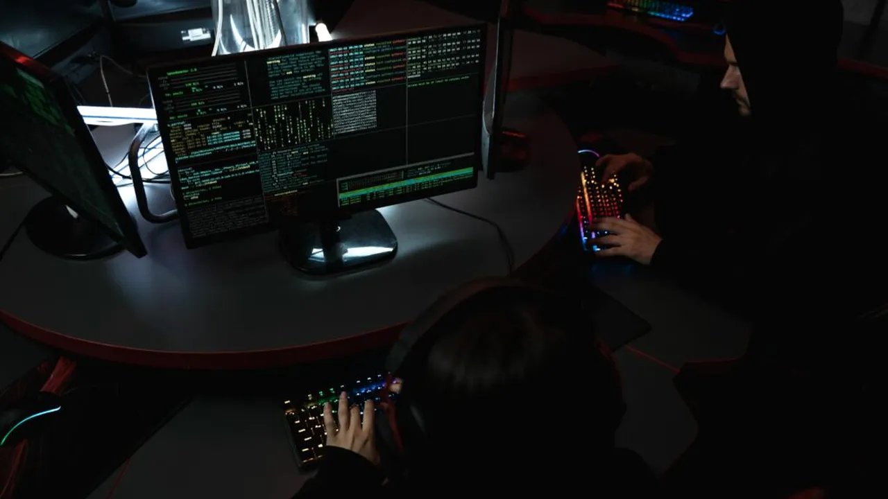 O greșeală de securitate a pus în pericol datele a mii de copii. Parola pe care hackerii au spart-o într-o secundă
