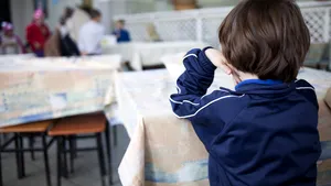 Copilul cu Covid-19 din Iaşi care fugise s-a întors în centrul unde sunt 50 de bolnavi 