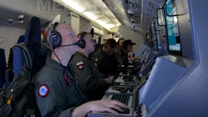 Statele Unite vor participa la căutarea avionului dispărut în Indonezia