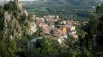 „Satul cu ceasul de șase ore”: Brisighella, unul dintre cele mai frumoase sate din Italia, își schimbă culorile toamna