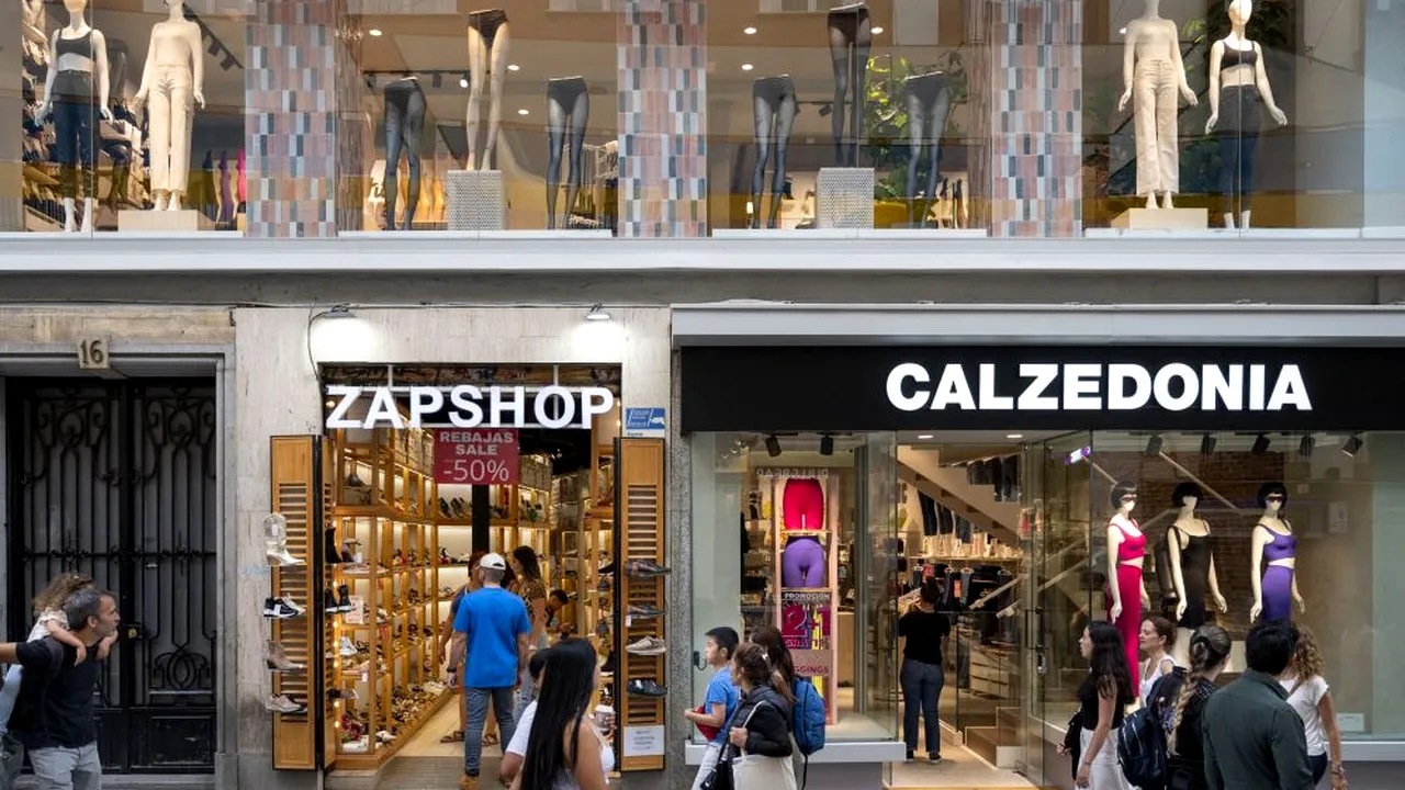 Cum a ajuns imperiul familiei Veronesi, deținător al brandului Calzedonia, de la dresuri și șosete low-cost la iahturi de lux