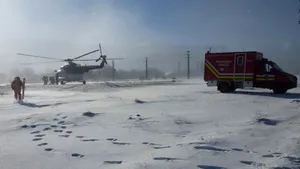 Toţi turiştii blocaţi la Bâlea Lac au fost coborâţi cu elicopterul la Cârţişoara - FOTO
