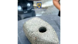 Topor din Epoca Bronzului, descoperit întâmplător în localitatea Buturugeni din Giurgiu