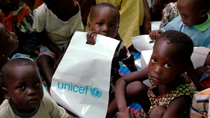 UNICEF se confruntă cea mai mare criză globală din toată activitatea sa de funcţionare. Cum sunt afectaţi copii