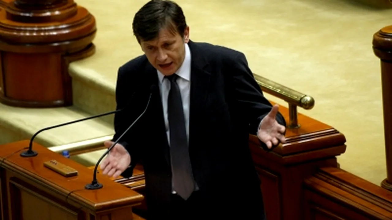 Antonescu: Olteanu m-a asigurat că are capacitatea de a susţine condiţia de la BNR