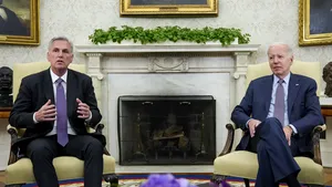 Kevin McCarthy, preşedintele Camerei Reprezentanţilor, anunţă eforturi pentru depăşirea crizei bugetare, dar insistă pentru reduceri de fonduri