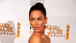 Megan Fox o înlocuieşte pe Victoria Beckham ca imagine a lenjeriei Armani
