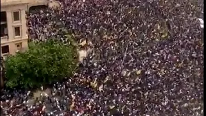 Protestatarii din Sri Lanka au luat cu asalt reşedinţa preşedintelui VIDEO