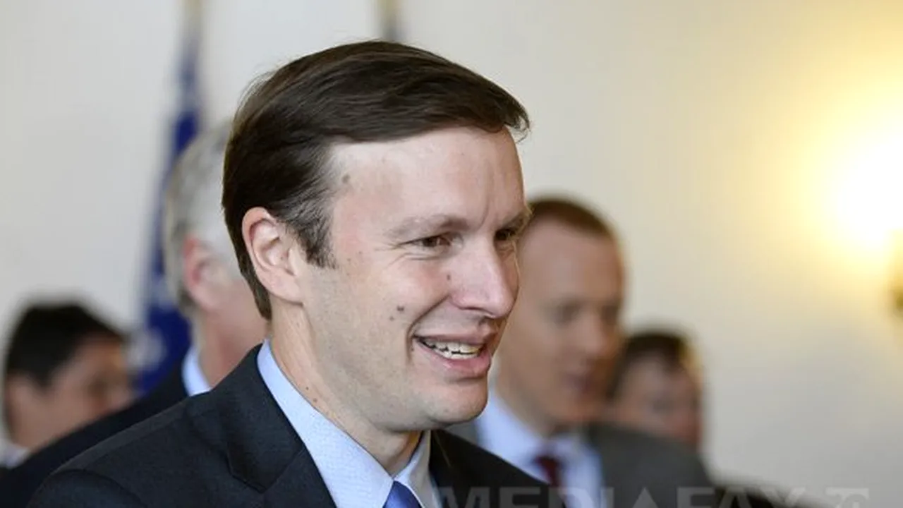 Senator SUA: Să permitem aleşilor să-şi protejeze prin vot imunitatea ar fi 