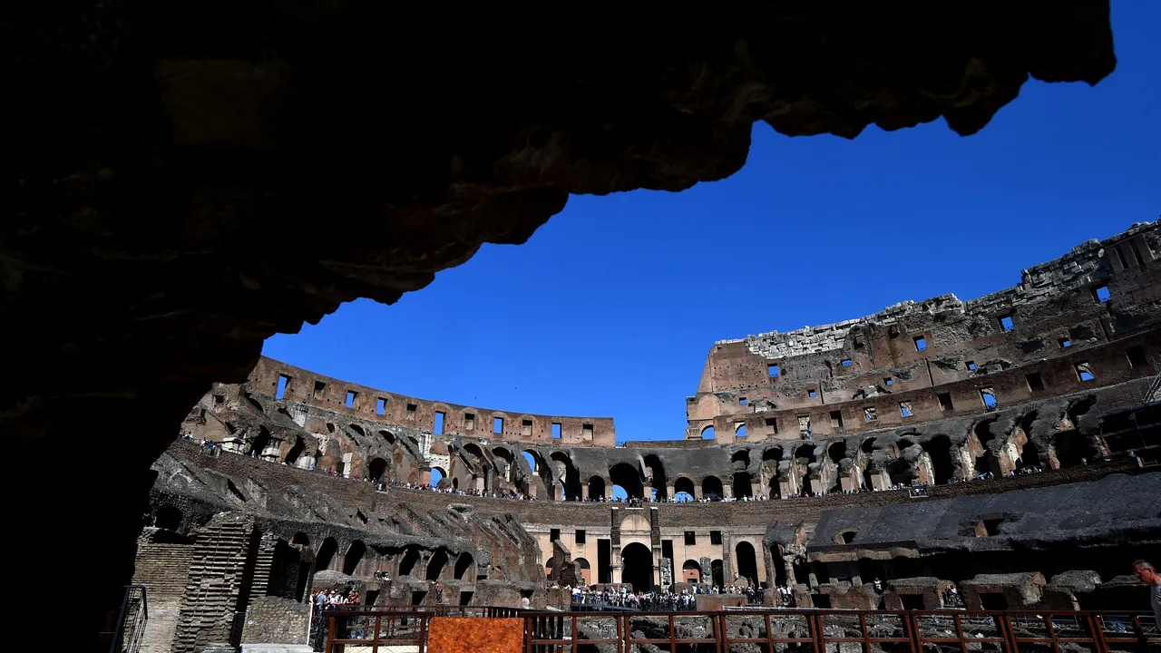 Colosseumul va avea o podea de înaltă tehnologie. Turiştii vor putea vedea vechiul amfiteatru la fel ca gladiatorii