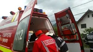 ACCIDENT MORTAL pe DN 2A, în Ialomiţa, în urma impactului dintre o maşină şi o cisternă cu azot