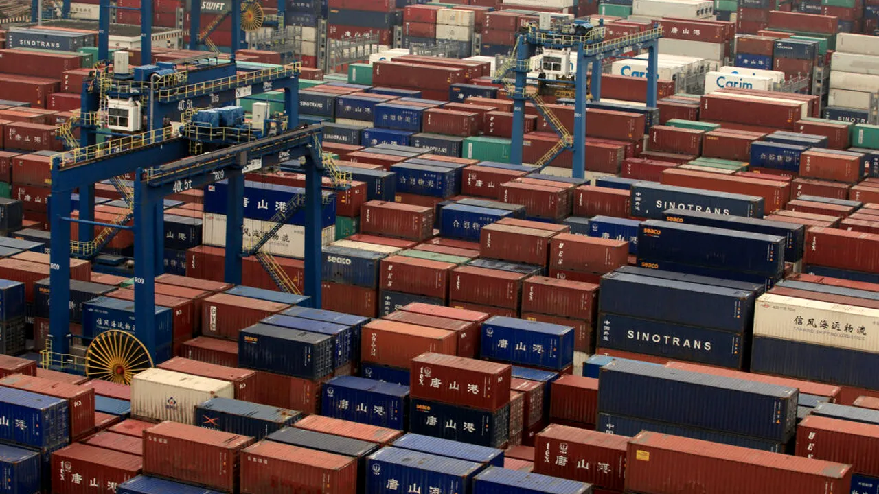 Creștere a exporturilor în luna martie cu 6,3% față de anul trecut