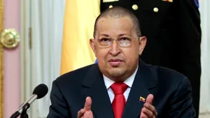 Hugo Chavez se întoarce în Cuba pentru noi şedinţe de chimioterapie