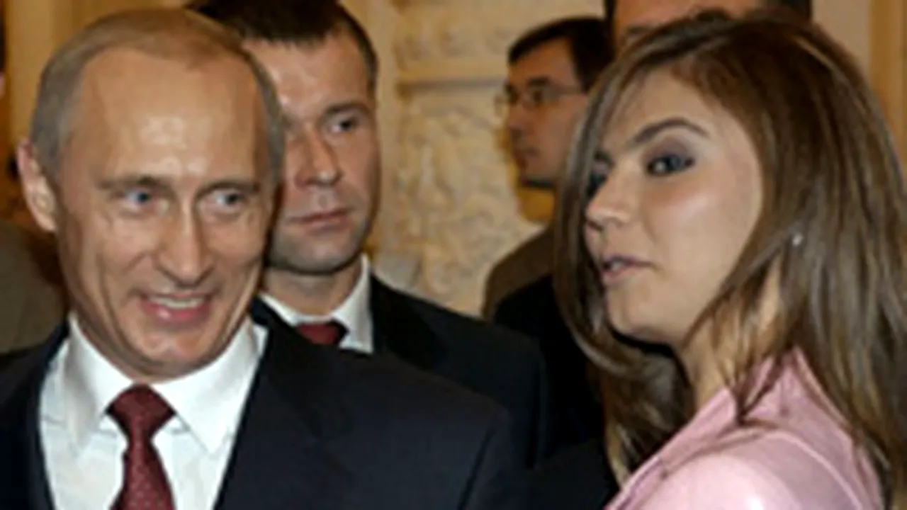 Un cotidian rus anunţă divorţul lui Vladimir Putin de soţia sa, Liudmila
