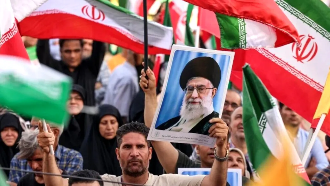 Iranul pregătește cele mai mari funeralii de stat din istoria Republicii Islamice pentru ayatollahul Ali Khamenei