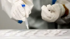 Cercetătorii au descoperit testul care arată cum va evolua infecţia cu SARS-CoV-2. Acesta poate uşura trierea pacienţilor