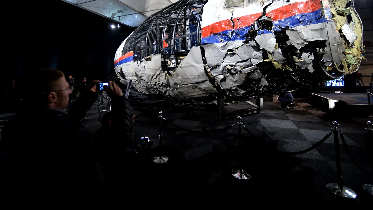 Vladimir Putin: Probele prezentate în ancheta privind zborul MH17 nu dovedesc implicarea Rusiei