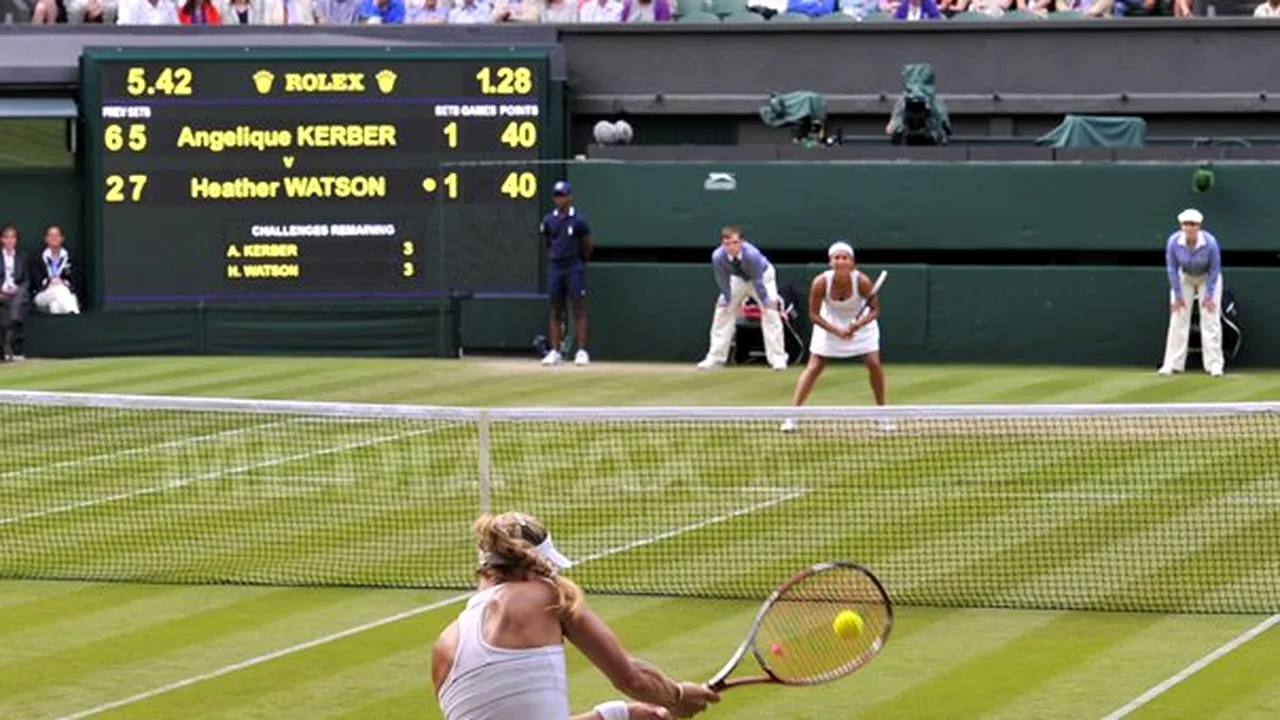 Reguli exagerate la Wimbledon? Unele sportive au jucat fără sutiene pentru că nu erau complet albe