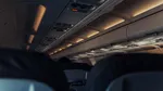 Motivul pentru care luminile din avion se sting la decolare și aterizare. Ți-ar putea salva viața